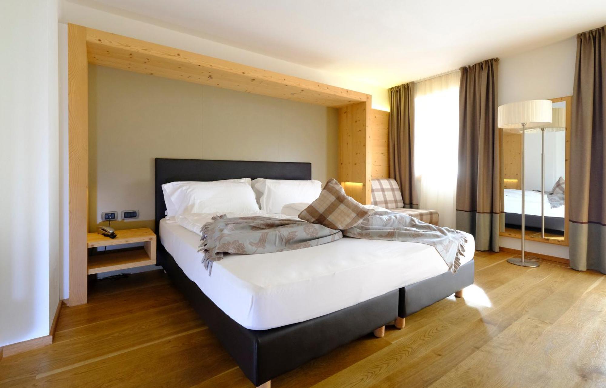 Hotel Shandranj Tesero Exteriér fotografie